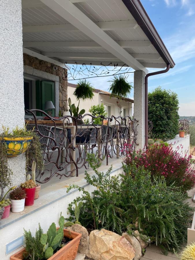 Sweet Cugnana Bed and Breakfast Eksteriør billede